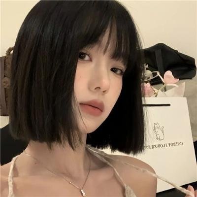 龙纹身的女鬼入镜